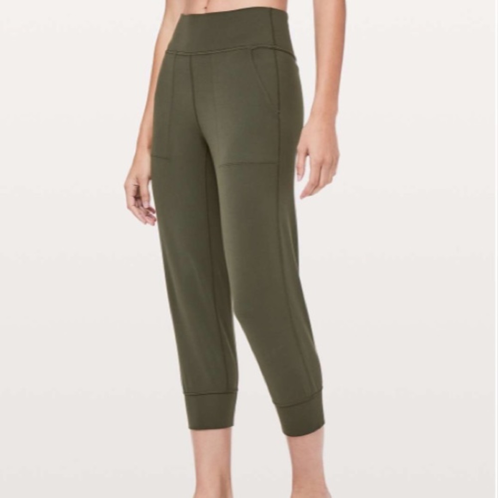 Lululemon align jogger crop